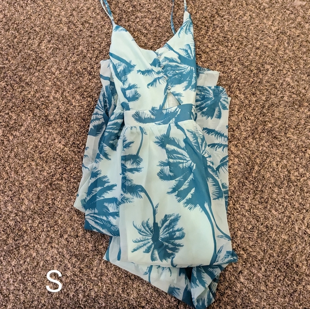 Tropical leaf dress